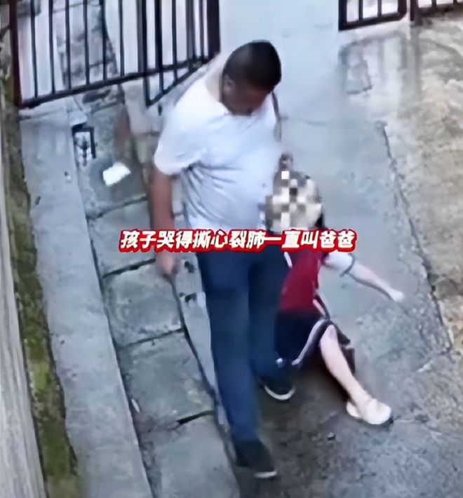 案改判掌握刑事犯罪证据更多内幕曝光开元棋牌试玩最新后续！湖南拖拽女童(图10)