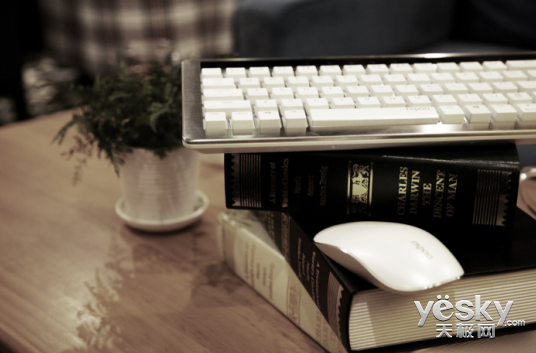 雷柏KX双模式背光机械键盘开元棋牌app